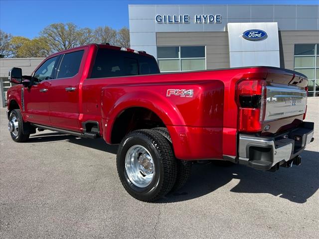 2025 Ford F-350 Super Duty King Ranch