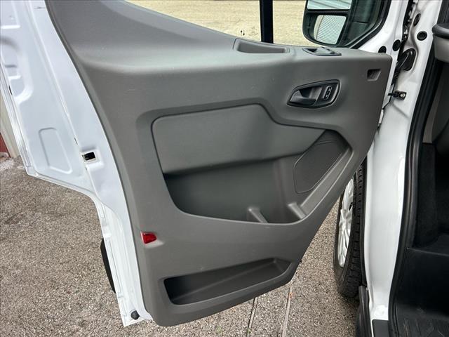 2023 Ford Transit 350 XLT 15-Passenger Low Roof