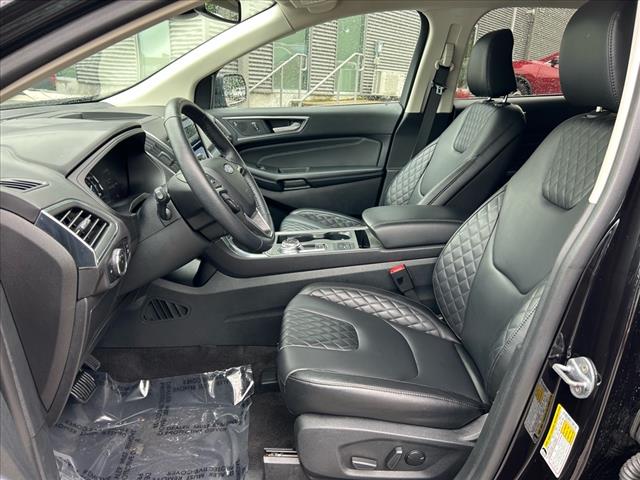 2024 Ford Edge Titanium AWD w/EcoBoost