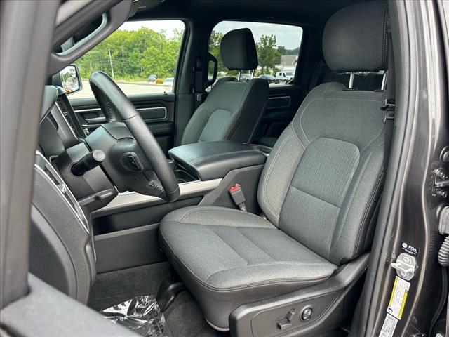 2021 RAM 1500 Big Horn Night Pkg. 4x4