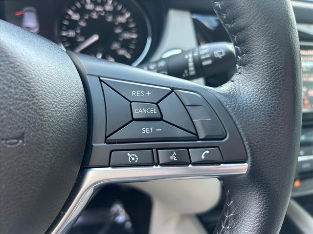 2022 Nissan Rogue Sport SV