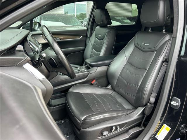 2021 Cadillac XT5 Premium Luxury AWD