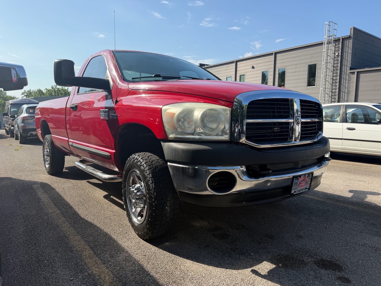 Flame Red Clear Coat (pr4) 2009 Dodge RAM 2500 ST LB 4WD Pickup Truck Four-Wheel Drive 4-Speed Automatic