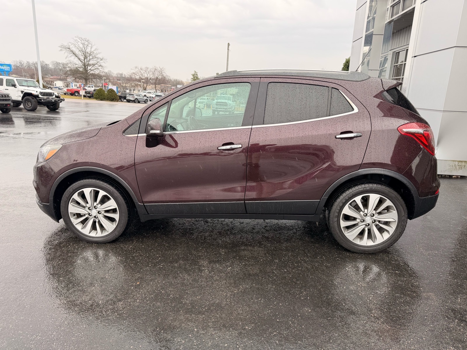 Winterberry Red Metallic 2017 Buick Encore Preferred FWD SUV / Crossover Front-Wheel Drive 6-Speed Automatic