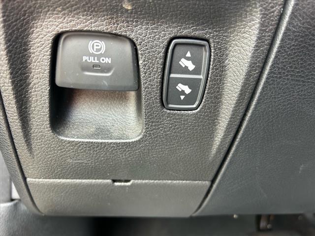2021 RAM 1500 Big Horn Night Pkg. 4x4