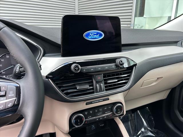 2022 Ford Escape Hybrid SEL AWD