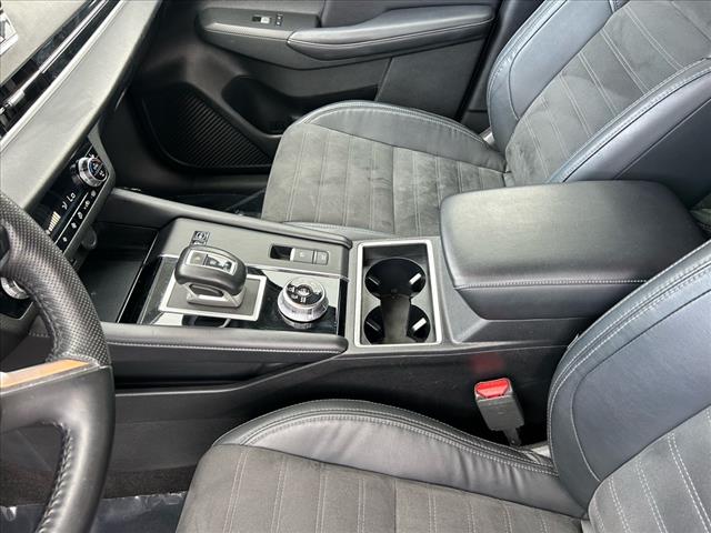 2023 Mitsubishi Outlander PHEV HYBRID SE AWD