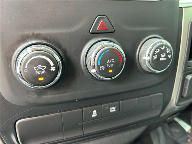 2016 RAM 1500 Big Horn 4x4