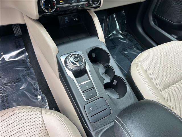 2022 Ford Escape Hybrid SEL AWD