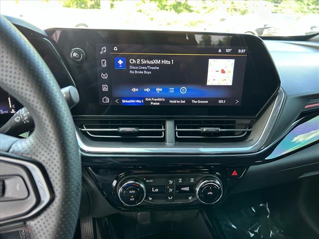 2025 Chevrolet Trax RS