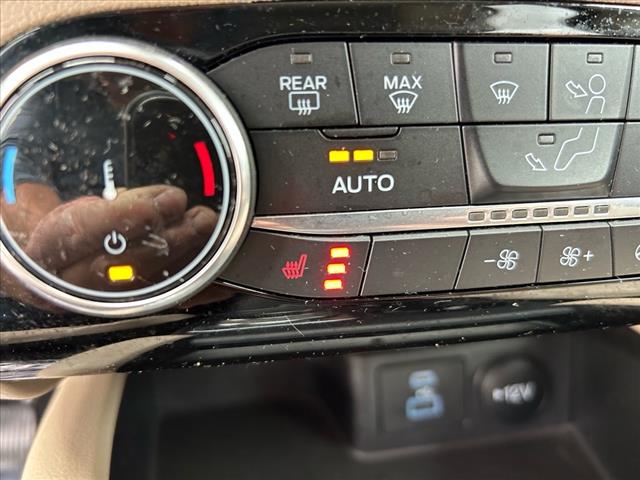 2022 Ford Escape Hybrid SEL AWD