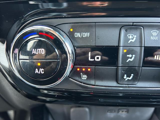 2025 Chevrolet Trax RS