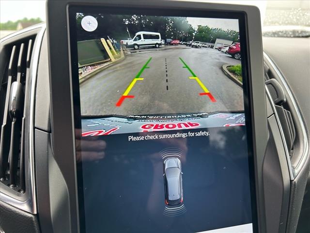2024 Ford Edge Titanium AWD w/EcoBoost