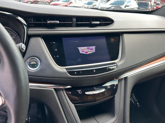 2021 Cadillac XT5 Premium Luxury