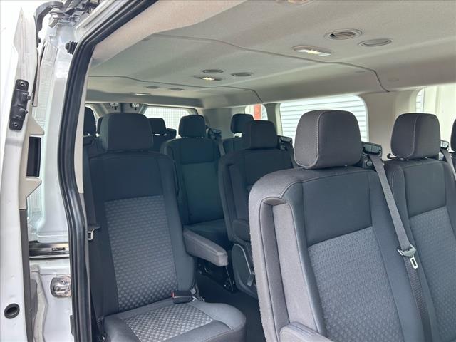 2023 Ford Transit 350 XLT 15-Passenger Low Roof