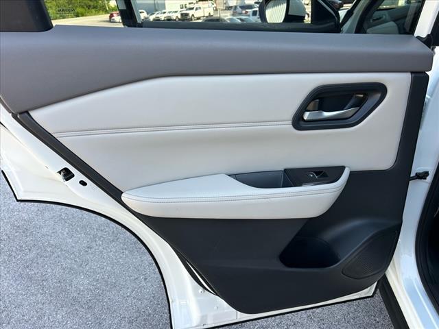 2023 Nissan Rogue SL Premium AWD