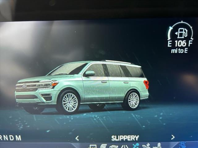 2023 Ford Expedition Platinum 4x4 w/EcoBoost