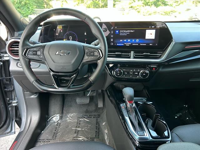 2025 Chevrolet Trax RS