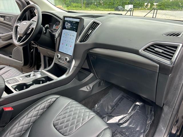 2024 Ford Edge Titanium AWD w/EcoBoost