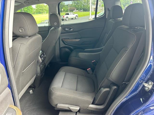 2023 GMC Acadia SLE Black Edition
