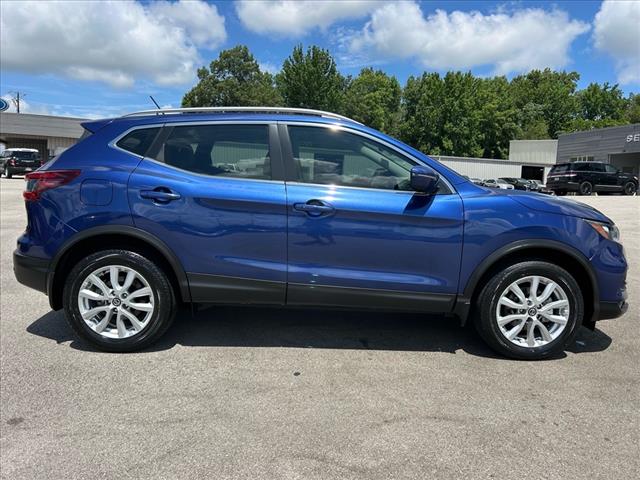 2022 Nissan Rogue Sport SV