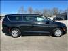 2025 Chrysler Voyager LX