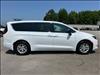 2025 Chrysler Voyager LX