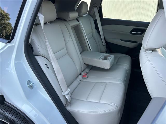 2023 Nissan Rogue SL Premium AWD