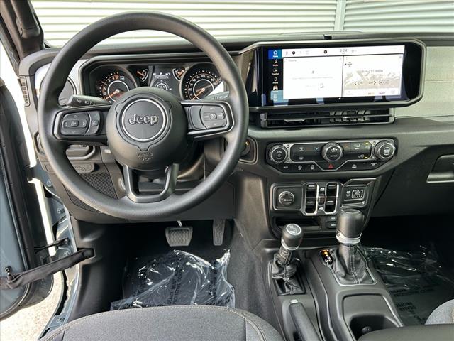 2025 Jeep Gladiator NightHawk