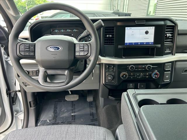 2025 Ford F-350 Super Duty XLT