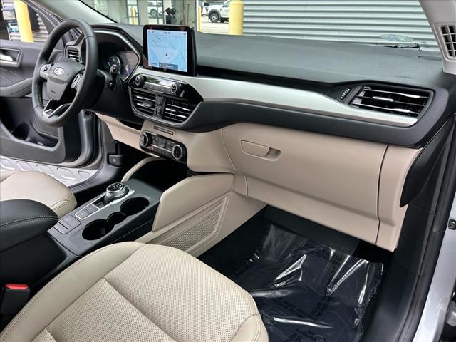 2022 Ford Escape Hybrid SEL AWD