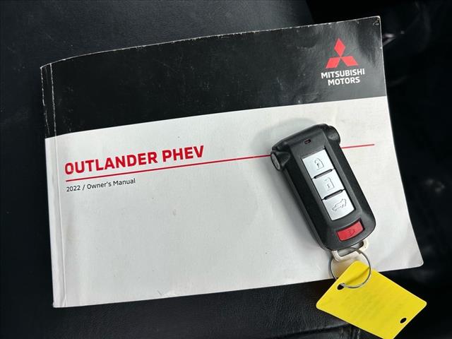 2022 Mitsubishi Outlander PHEV HYBRID SEL AWD