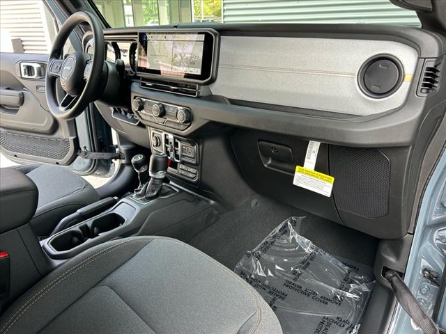 2025 Jeep Gladiator NightHawk