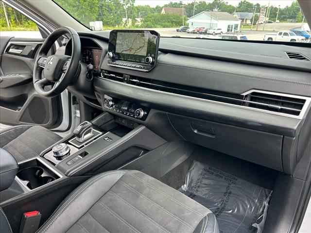 2023 Mitsubishi Outlander PHEV HYBRID SE AWD
