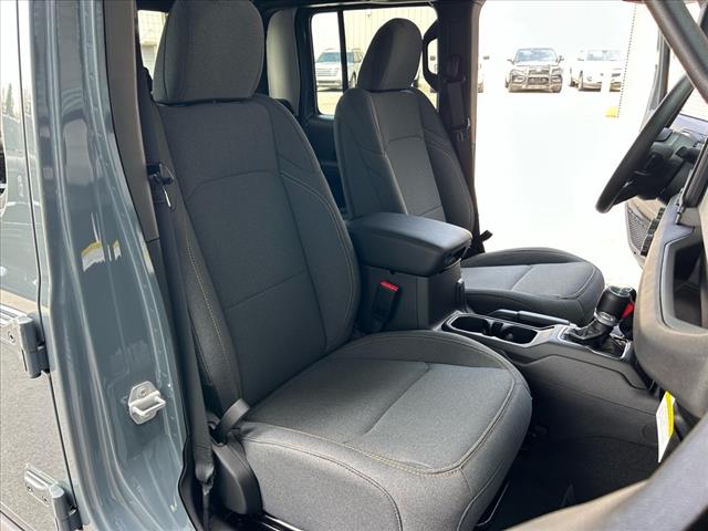 2025 Jeep Gladiator NightHawk