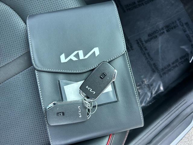 2023 Kia K5 GT