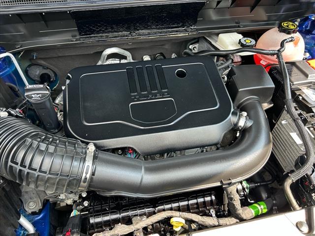 2023 GMC Acadia SLE Black Edition