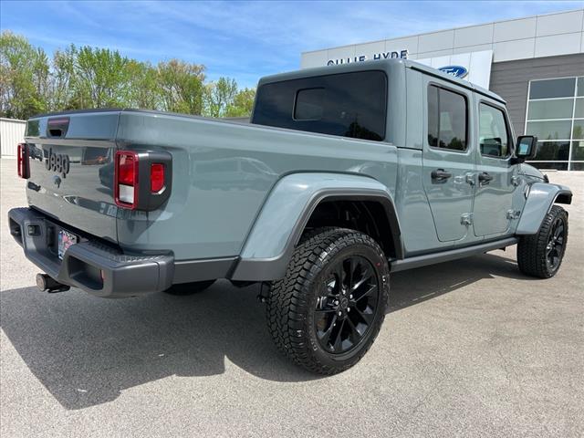 2025 Jeep Gladiator NightHawk