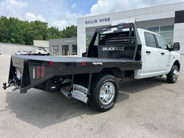 2024 RAM 3500 SLT Cab & Chassis 4x4 DRW