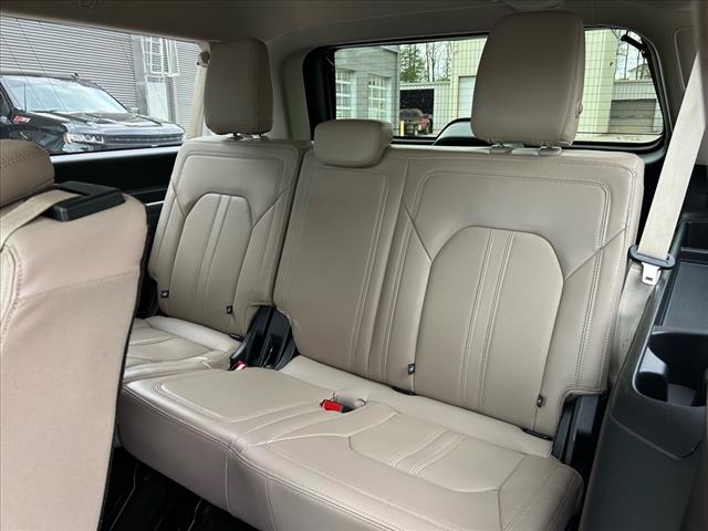 2023 Ford Expedition MAX Limited 4x4 w/EcoBoost