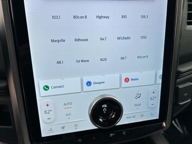 2023 Ford Expedition Platinum 4x4 w/EcoBoost
