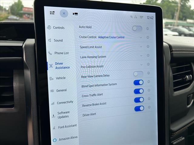 2023 Ford Expedition Platinum 4x4 w/EcoBoost