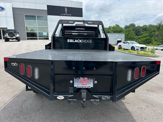 2024 RAM 3500 SLT Cab & Chassis 4x4 DRW
