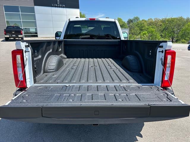 2025 Ford F-350 Super Duty XLT
