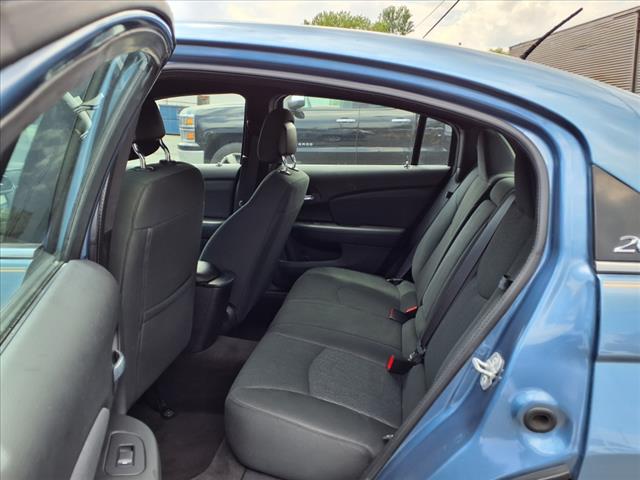 2011 Chrysler 200 Touring