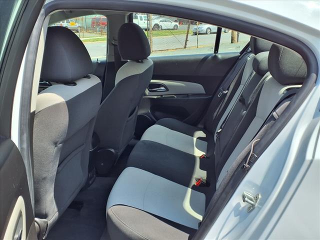2011 Chevrolet Cruze LS