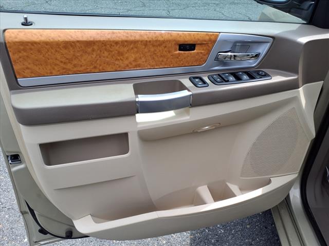 2010 Chrysler Town and Country Limited