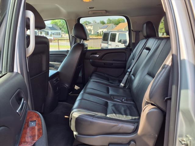 2013 GMC Yukon XL SLT