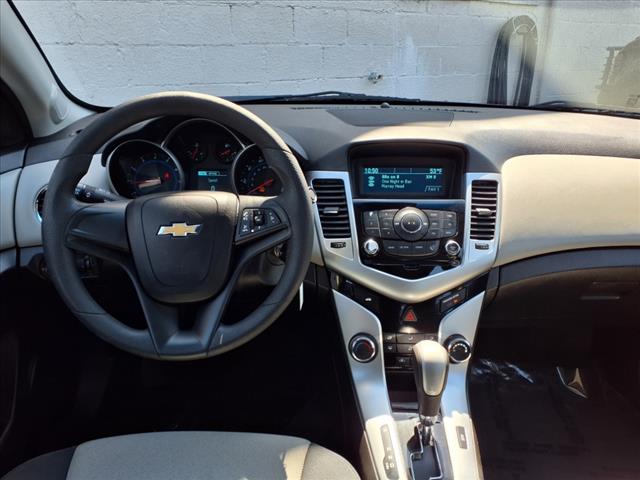2016 Chevrolet Cruze LS Auto