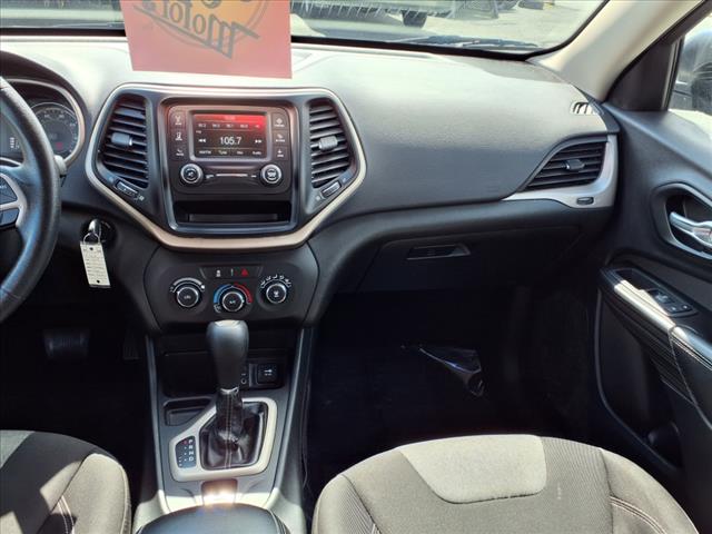 2015 Jeep Cherokee Sport